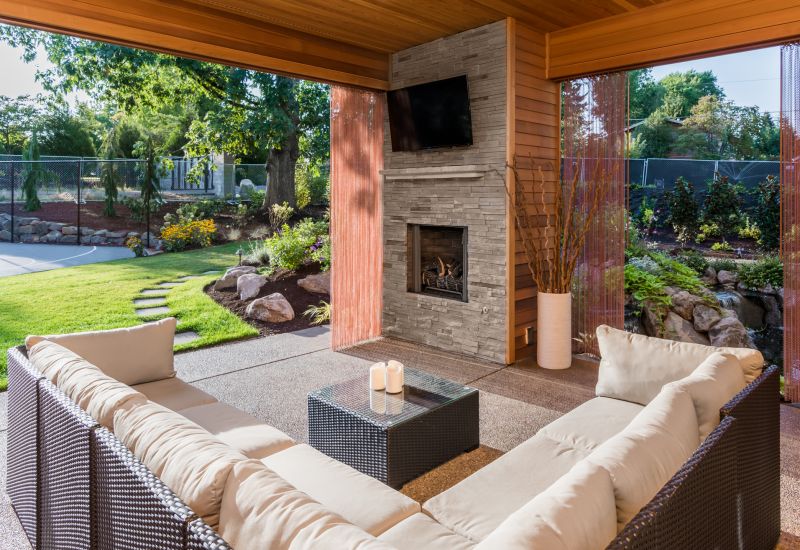 Tv Hanging Service in Longmont, CO